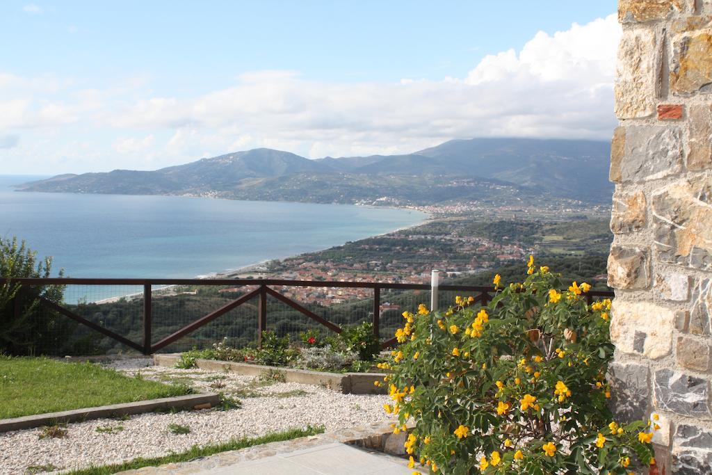 Villa Serra D'Elci Ascea Buitenkant foto